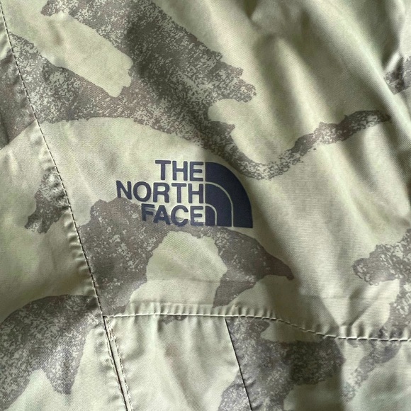 The North Face - wind breaker - size s - Picture 2 of 5